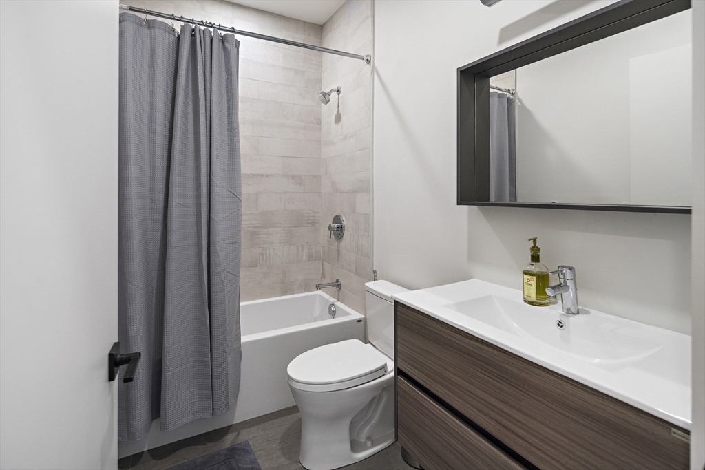 211 Condor Street, Unit 8 Boston, MA 02128 - Photo 15 of 17 Gallery Image 15