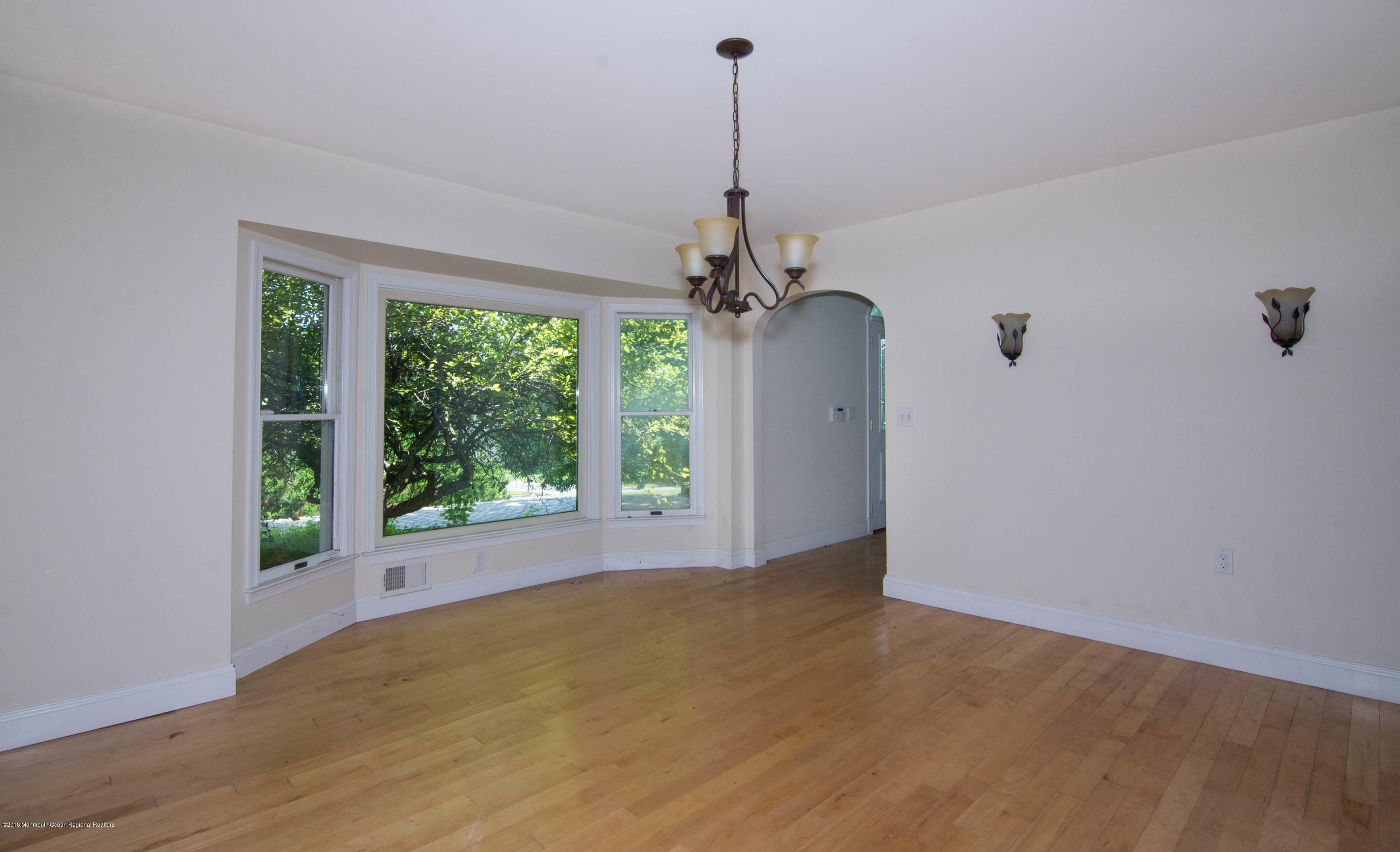 7 Red Hawk Road South Colts Neck, NJ 07722 - Photo 13 of 38 Dining Room w/ Bay Windows
