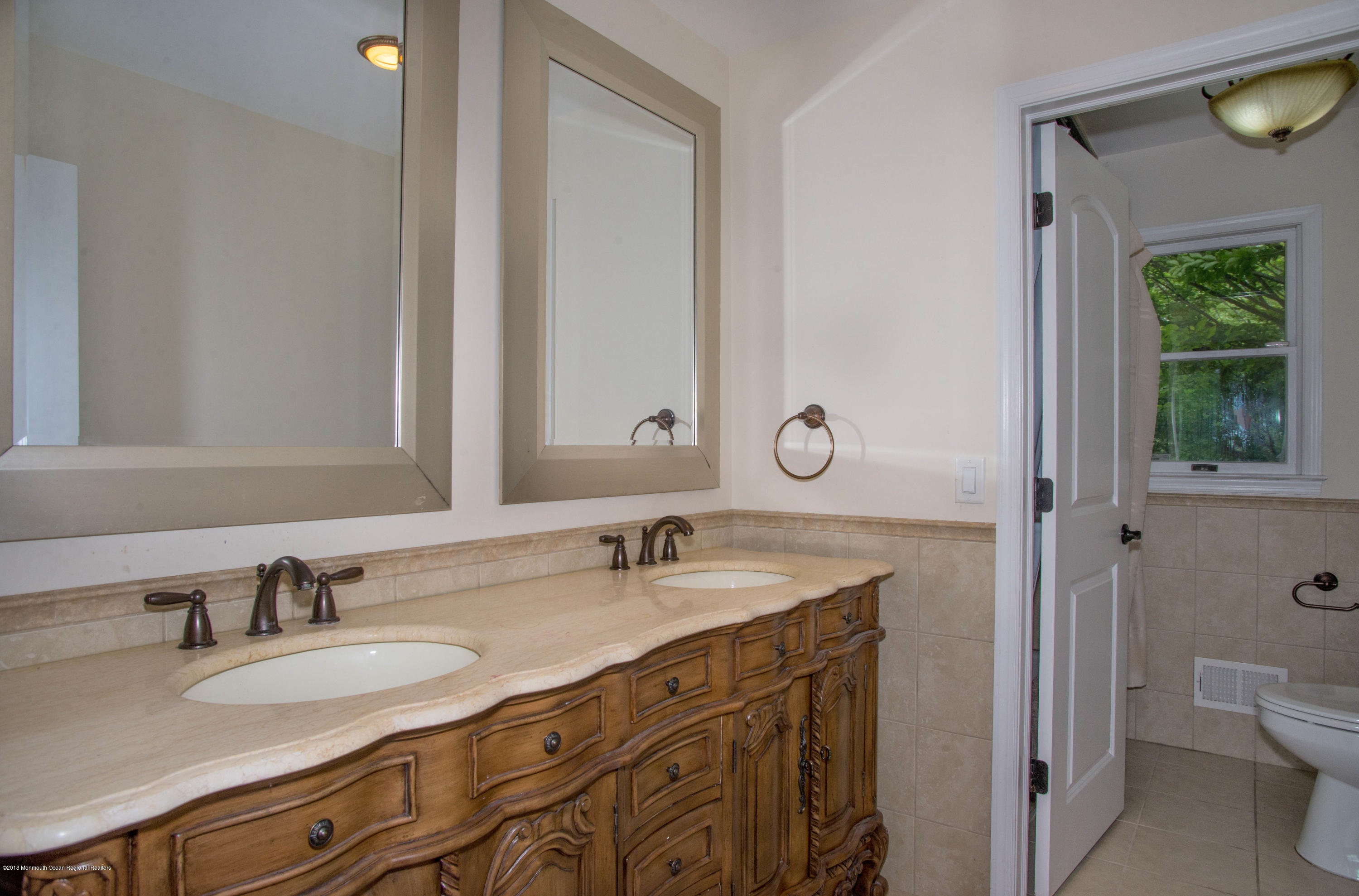 7 Red Hawk Road South Colts Neck, NJ 07722 - Photo 24 of 38 Full Common Bath