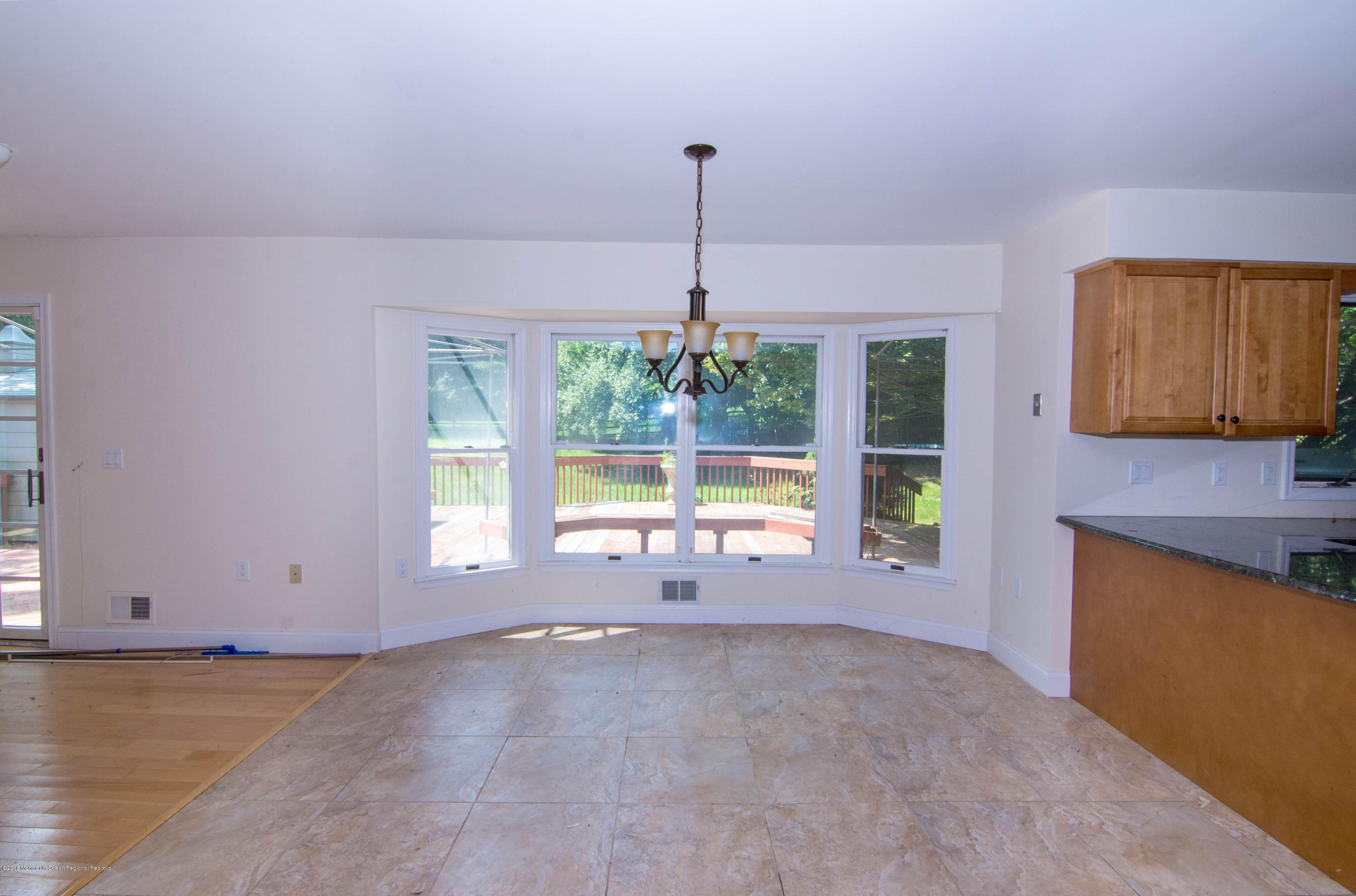 7 Red Hawk Road South Colts Neck, NJ 07722 - Photo 10 of 38 EIK With Bay Window