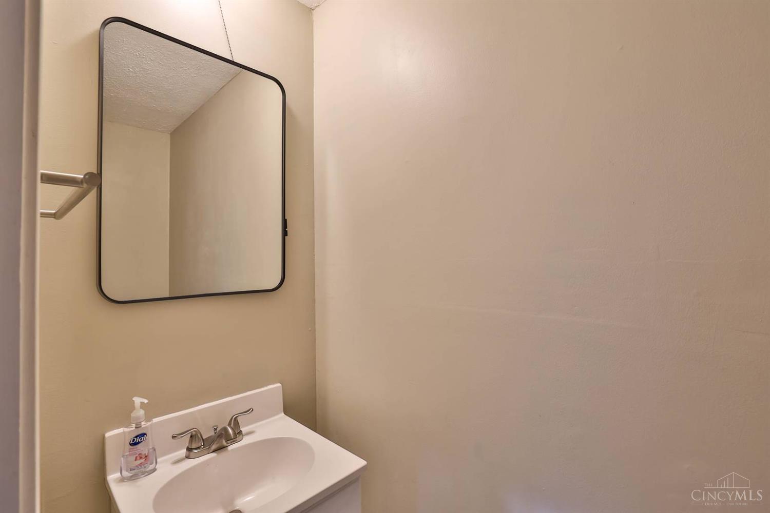 1731 Rudyard Lane Cincinnati, OH 45230 - Photo 23 of 32 Downstairs Half Bath