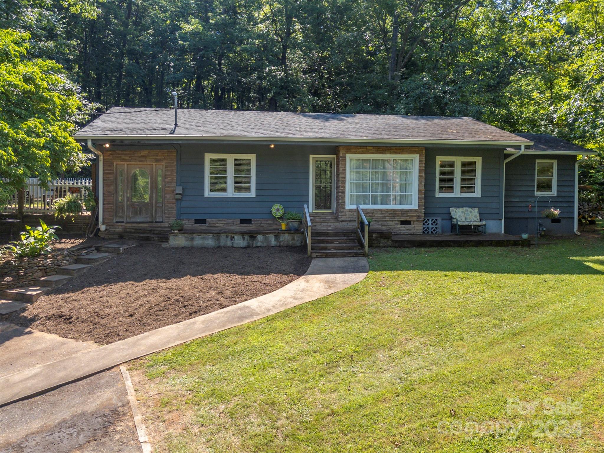 600 Houston Road Columbus, NC 28722 - Photo 1 of 40 Gallery Image 1