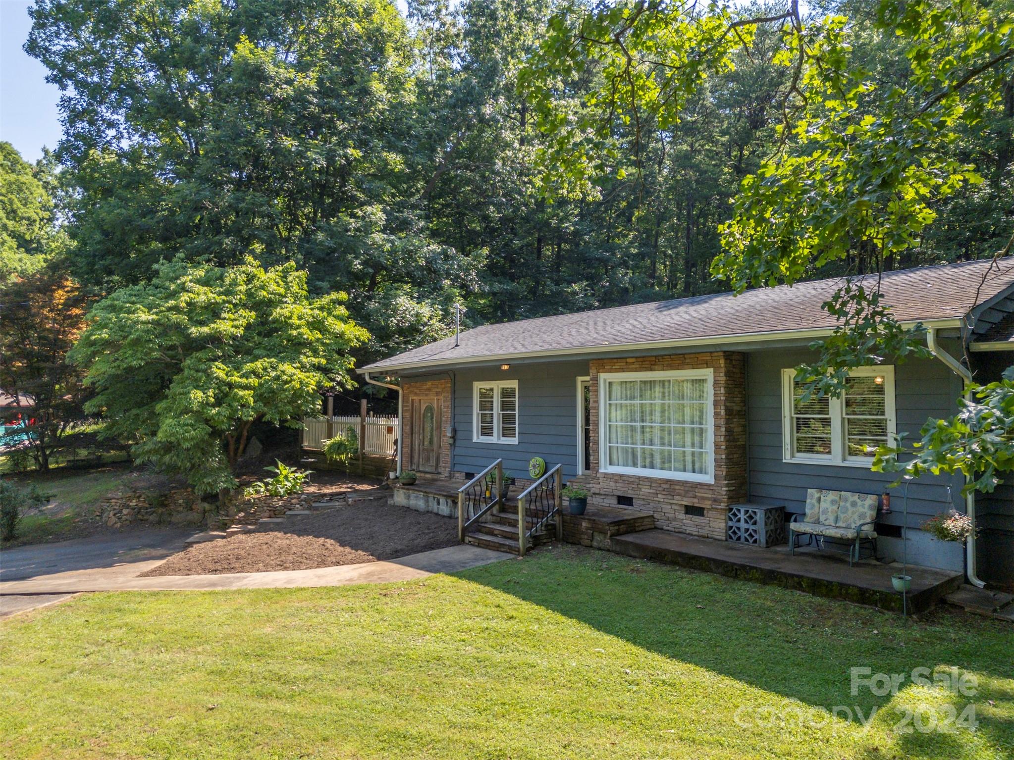 600 Houston Road Columbus, NC 28722 - Photo 36 of 40 Gallery Image 36
