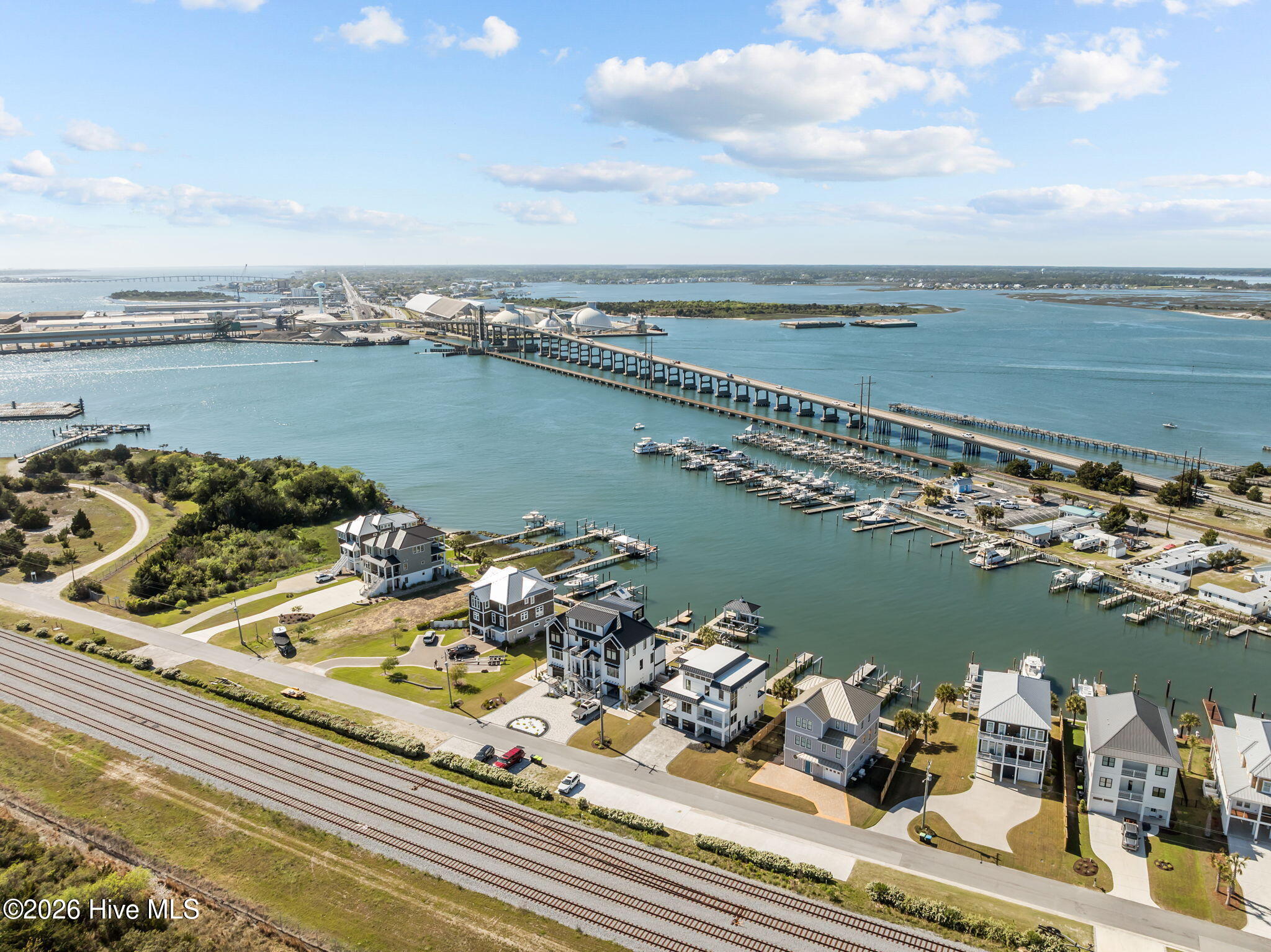 208 Radio Island Road Morehead City, NC 28516 - Photo 74 of 80 25-web-or-mls-208 Radio Island 025