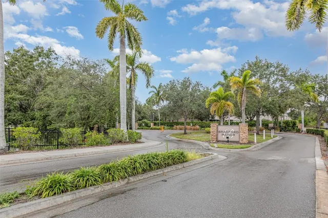 $1,900 | 1125 Grantham Drive, Sarasota, FL 34234