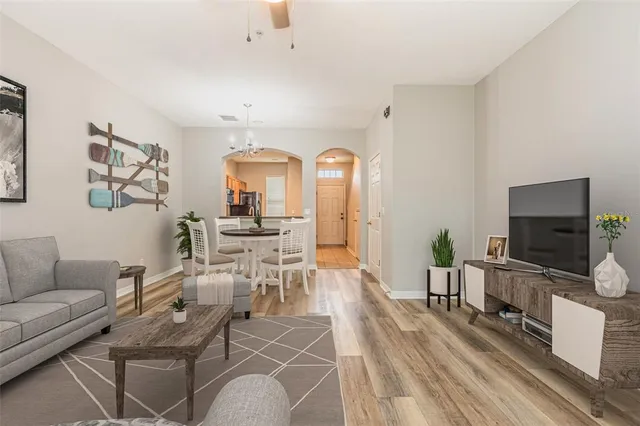 $1,900 | 1125 Grantham Drive, Sarasota, FL 34234