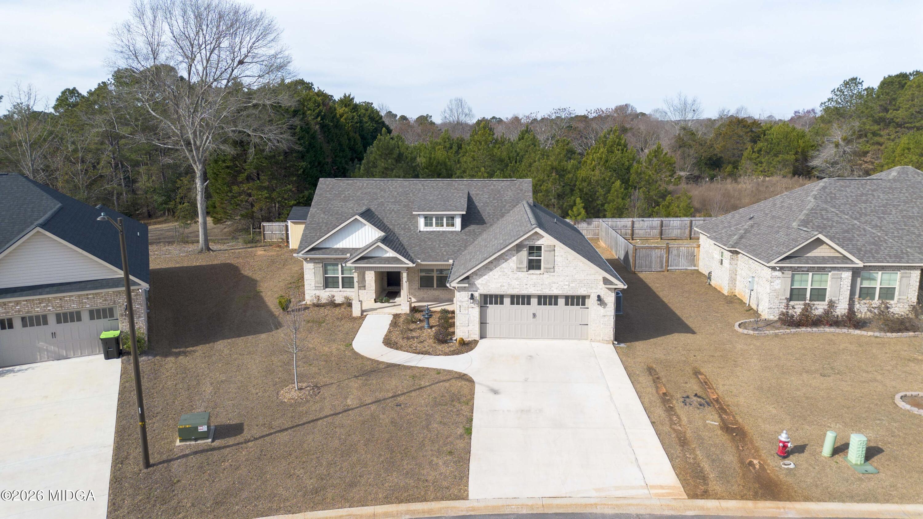 219 Otters Ridge Drive Kathleen, GA 31047 - Photo 4 of 44 a view of a house with a outdoor space