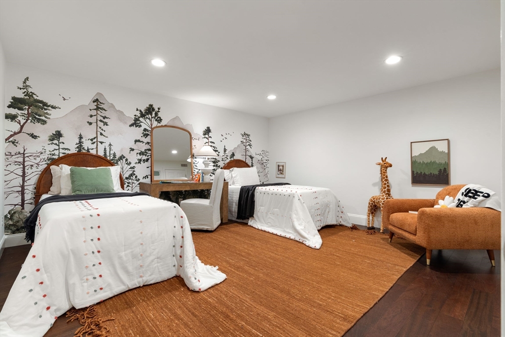 21 Worcester Street, Unit 1 Boston, MA 02118 - Photo 15 of 22