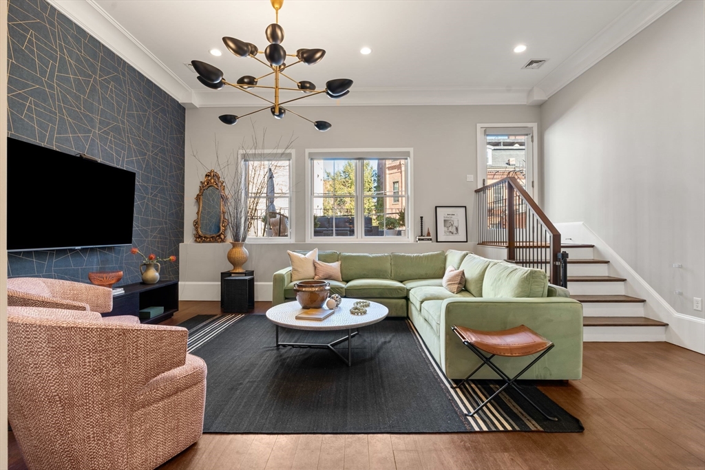 21 Worcester Street, Unit 1 Boston, MA 02118 - Photo 5 of 22