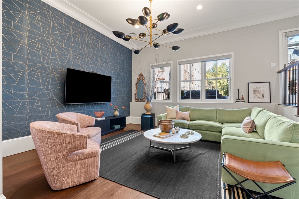 21 Worcester Street, Unit 1 Boston, MA 02118 - Photo 6 of 22