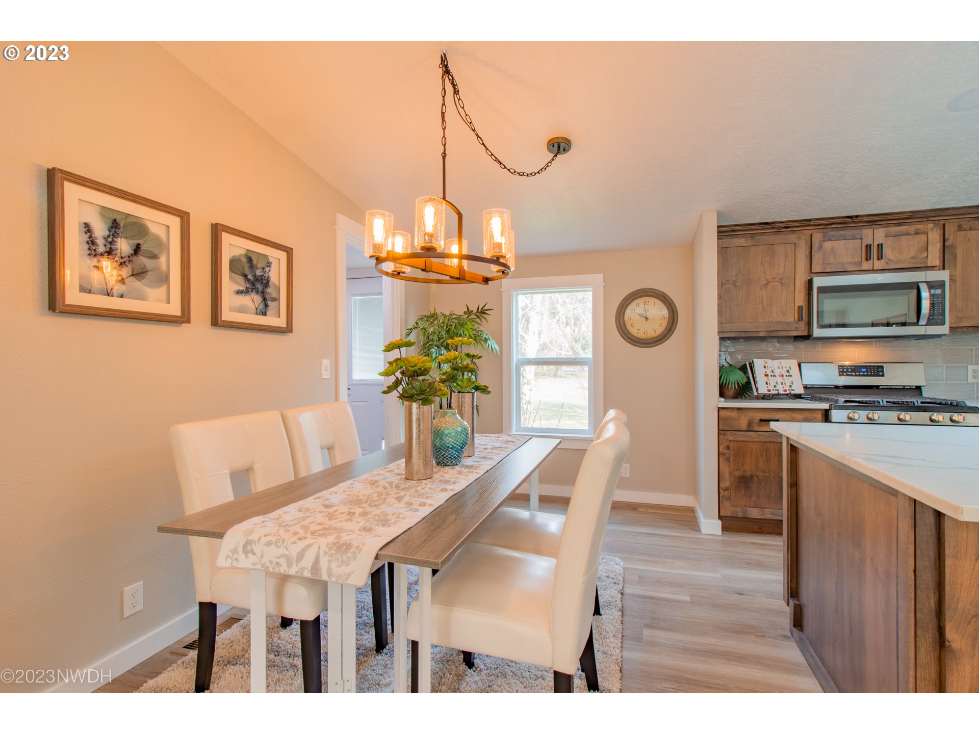 1625 River Loop 1 Eugene, OR 97404 - Photo 7 of 32 a dining room with furniture and window