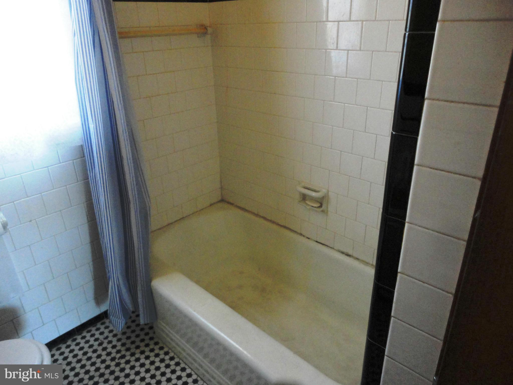 1720 Severn Road Severn, MD 21144 - Photo 11 of 21 Bath