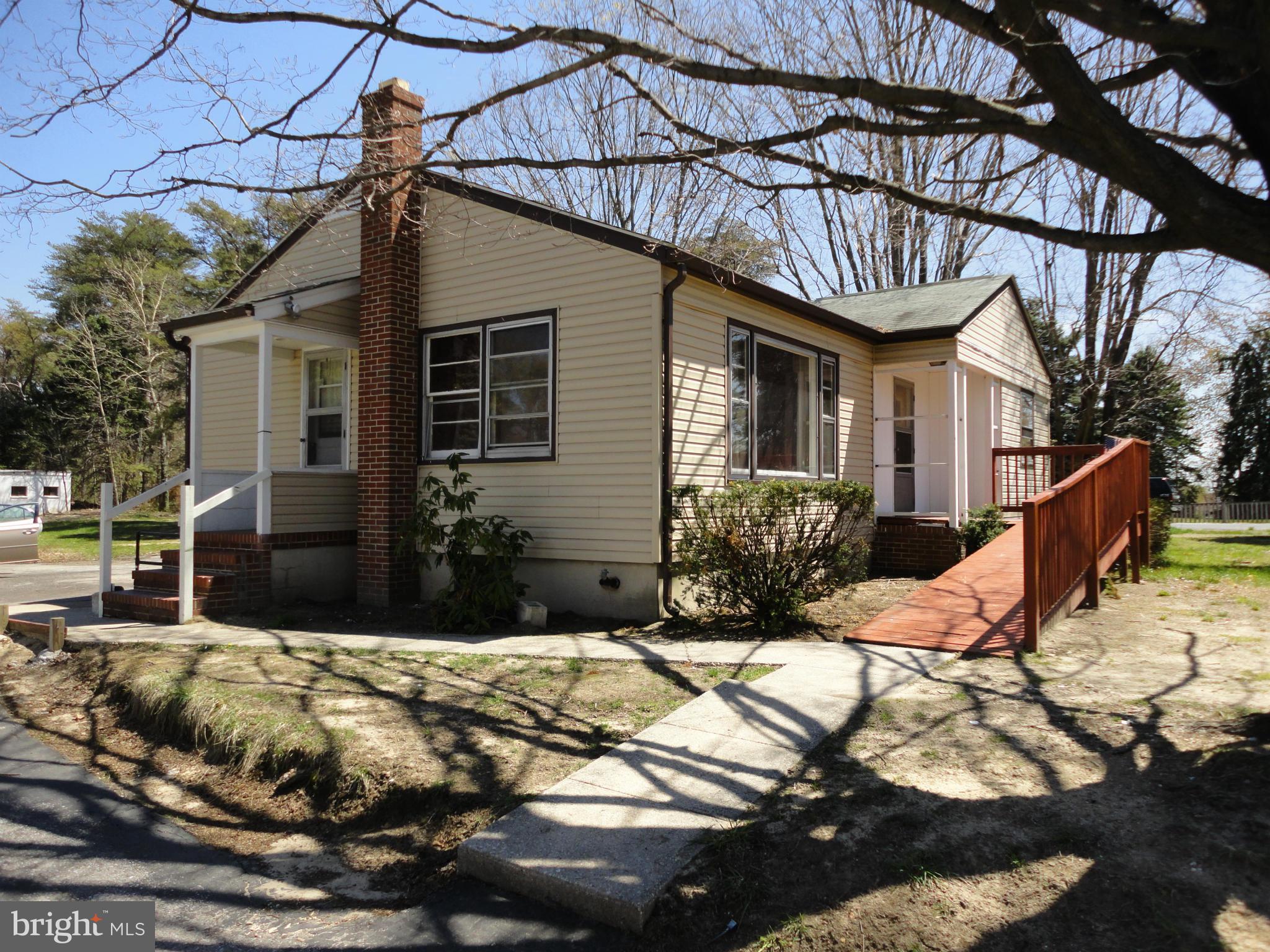 1720 Severn Road Severn, MD 21144 - Photo 20 of 21 Side Entrance