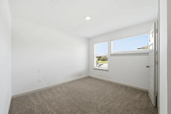 $2,300 | 818 Starcross Bnd Drive, Missouri City, TX 77459