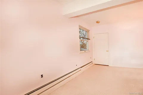 $1,750,880 | 11 Joy Drive, Manhasset Hills, NY 11040