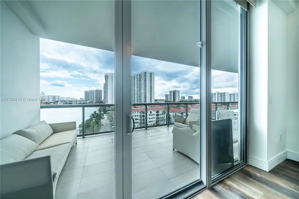 $2,130,000 | 3300 Northeast 188th Street, Unit 710, Aventura, FL 33180