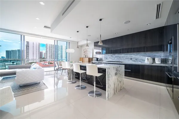 $2,130,000 | 3300 Northeast 188th Street, Unit 710, Aventura, FL 33180