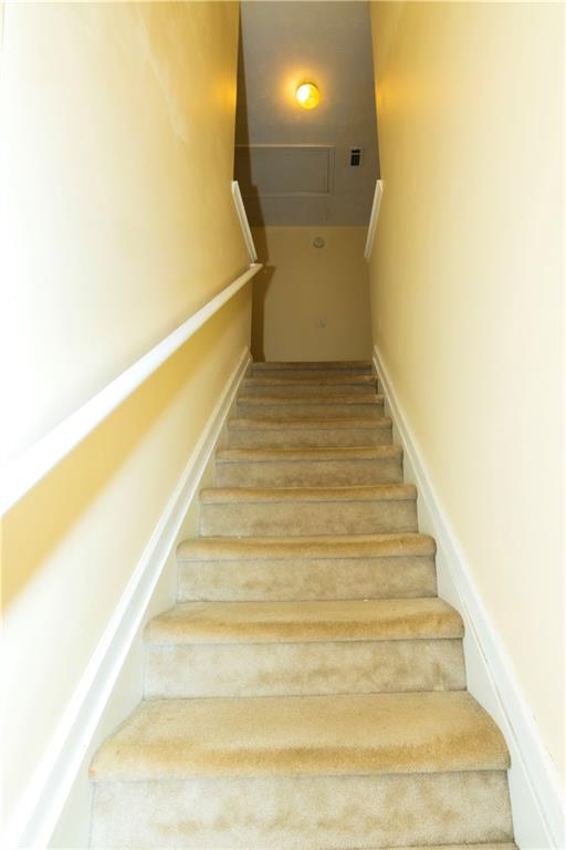 3440 Maple Valley Drive Cumming, GA 30040 - Photo 19 of 73 a view of entryway