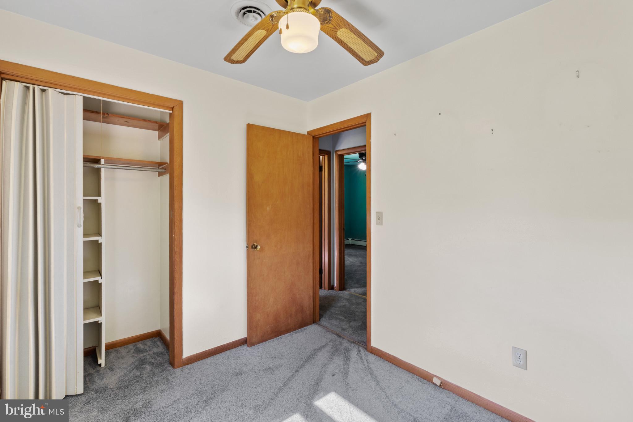 7959 Oak Road Pasadena, MD 21122 - Photo 22 of 37 Bedroom #3