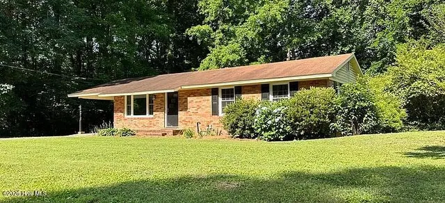 $1,200 | 961 Highway 581, Goldsboro, NC 27530