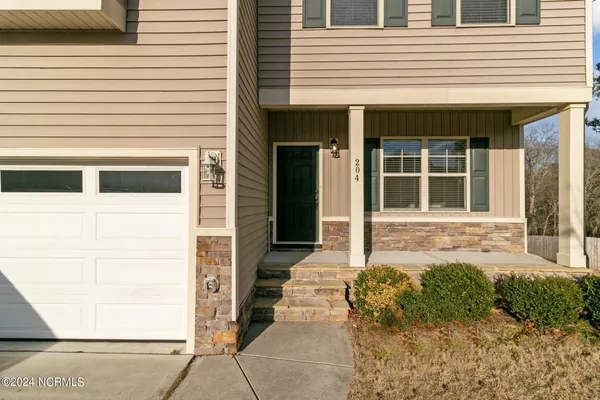 $2,375 | 204 Sandy Springs Road, Aberdeen, NC 28315