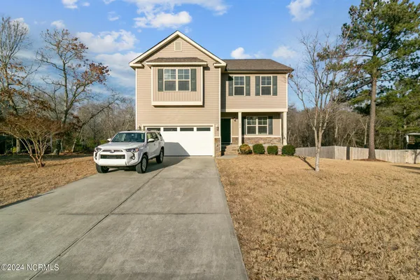 $2,400 | 204 Sandy Springs Road, Aberdeen, NC 28315