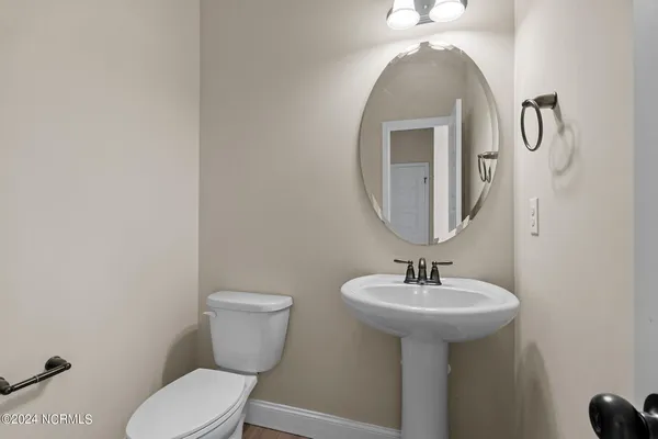 $2,375 | 204 Sandy Springs Road, Aberdeen, NC 28315