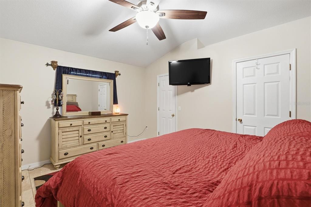 4180 Southwest 131st Place Road Ocala, FL 34473 - Photo 17 of 43