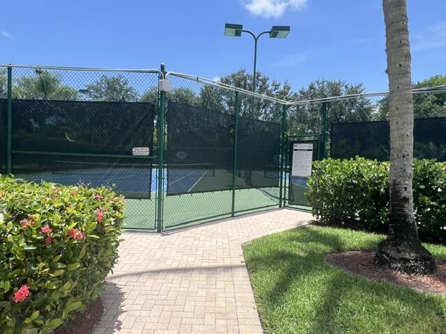 8583 Vía Serena Boca Raton, FL 33433 - Photo 19 of 20 Tennis Court 1