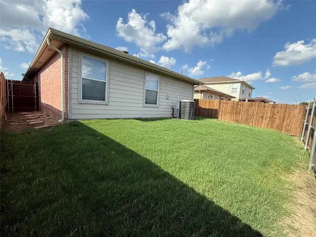 $1,895 | 5912 Ridge Lake Drive, Fort Worth, TX 76244