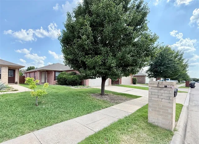 $1,895 | 5912 Ridge Lake Drive, Fort Worth, TX 76244