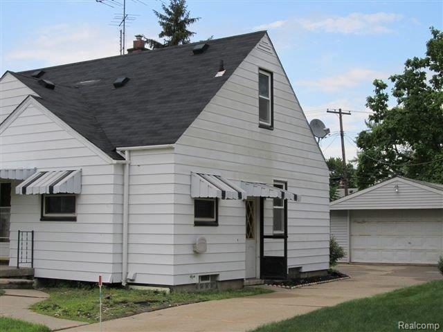 17787 Reno Street Riverview, MI 48193 - Photo 28 of 28 261-848620 right side.JPG
