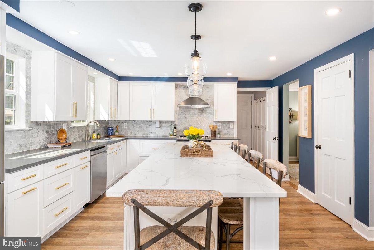 5171 Eliots Oak Road Columbia, MD 21044 - Photo 5 of 55 Gallery Image 5