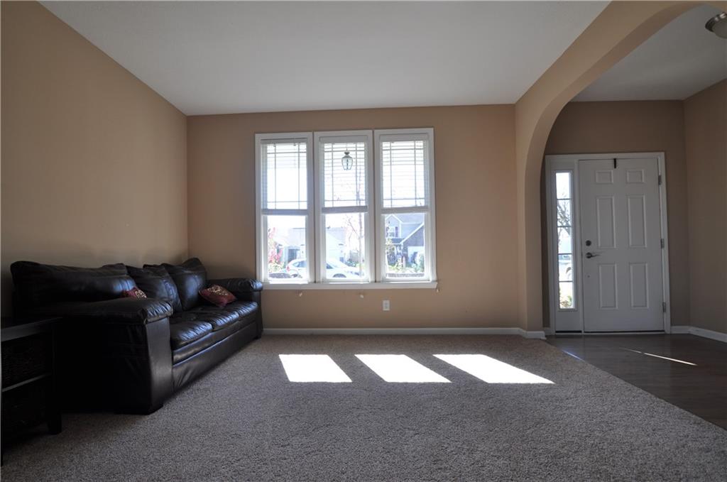 5752 Pebblebrooke Road Whitestown, IN 46075 - Photo 6 of 21