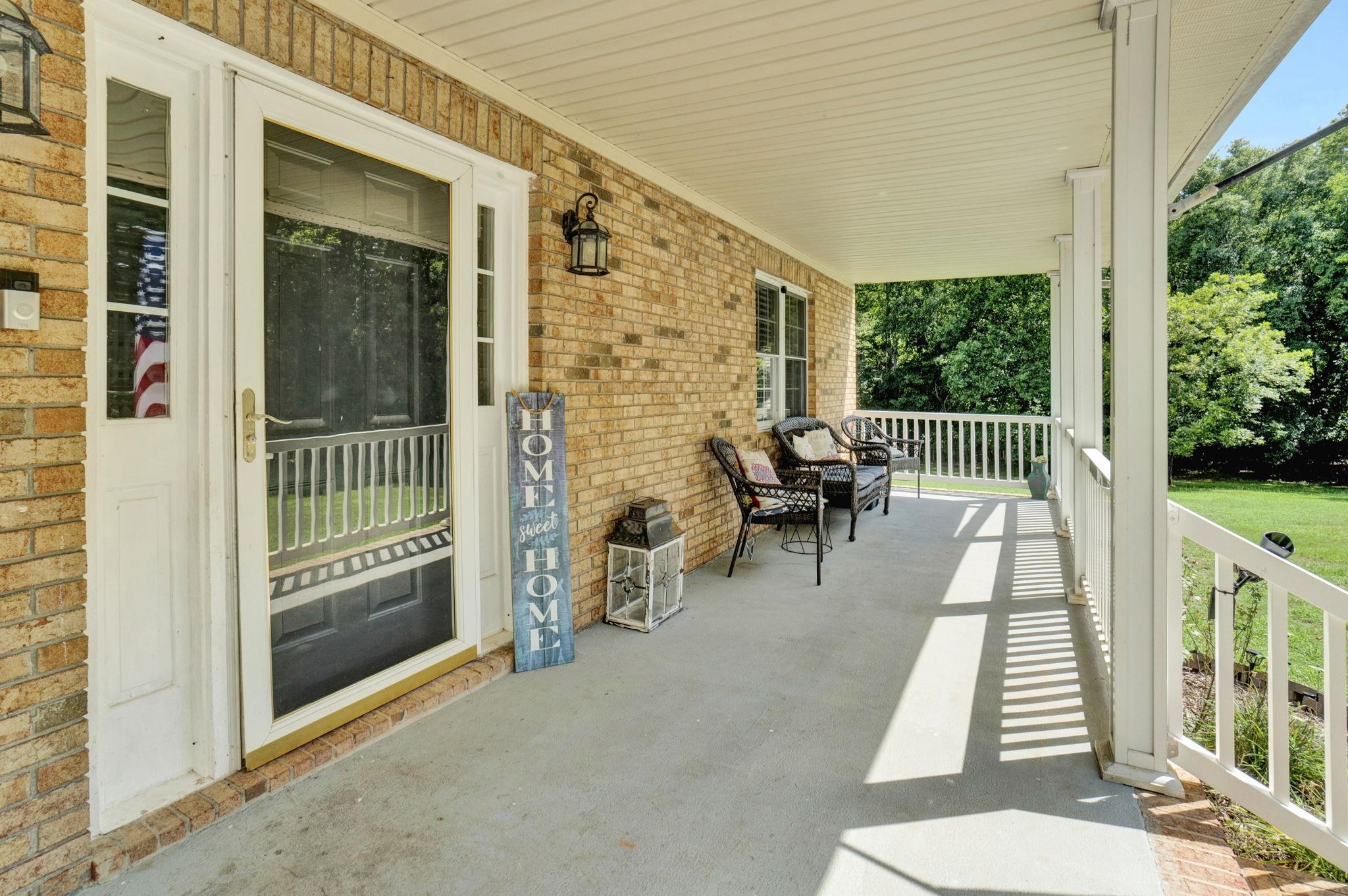 299 Kellett Road Gray Court, SC 29645 - Photo 4 of 38