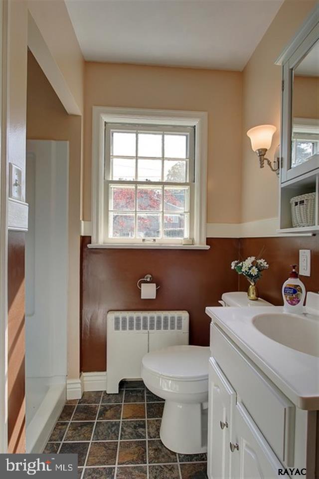 972 Country Club Road York, PA 17403 - Photo 12 of 27 Gallery Image 12