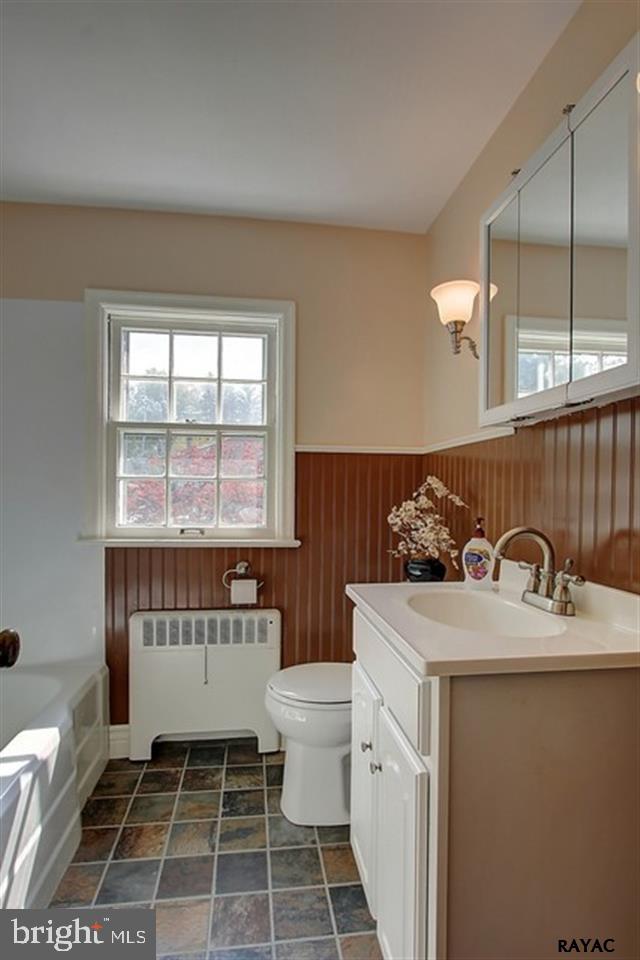972 Country Club Road York, PA 17403 - Photo 21 of 27 Gallery Image 21