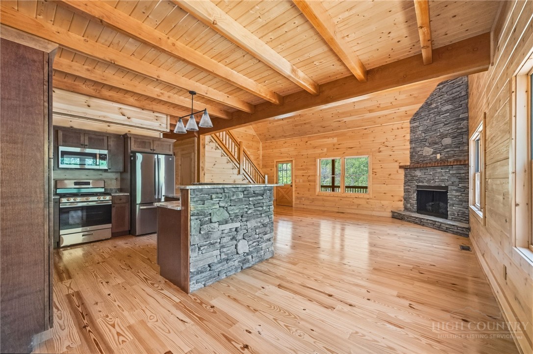 167 Apple Cove Road Banner Elk, NC 28604 - Photo 6 of 47