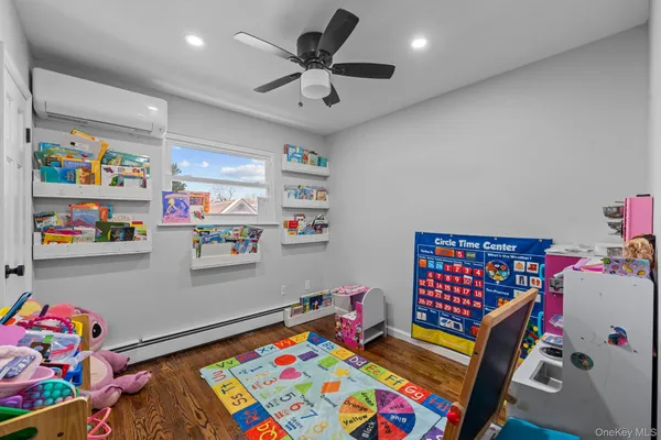 $889,000 | 1383 B Street, Elmont, NY 11003