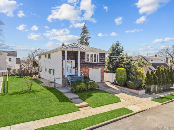 $889,000 | 1383 B Street, Elmont, NY 11003