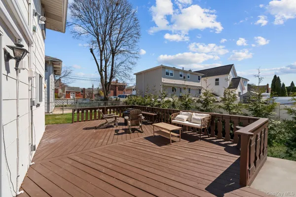 $889,000 | 1383 B Street, Elmont, NY 11003