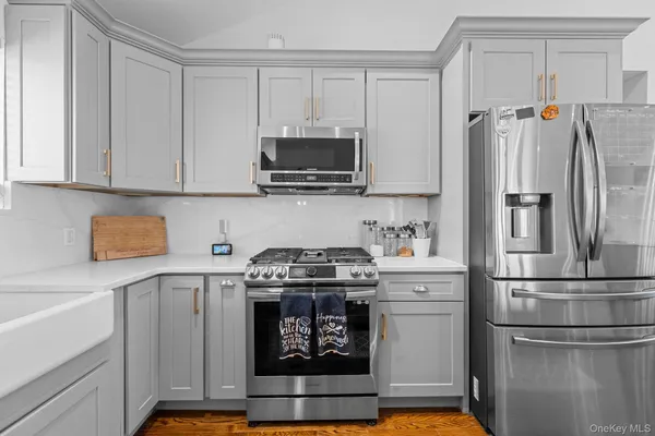 $889,000 | 1383 B Street, Elmont, NY 11003