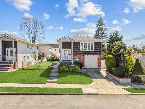 $889,000 | 1383 B Street, Elmont, NY 11003