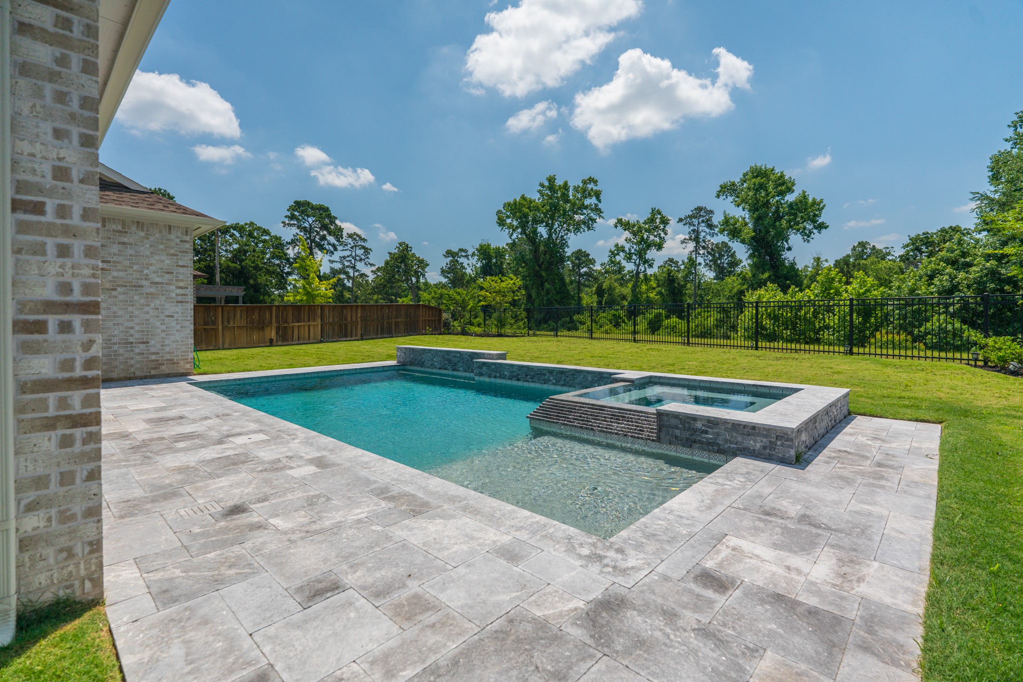 8730 Burdekin Road Magnolia, TX 77354 - Photo 30 of 32 Gallery Image 30