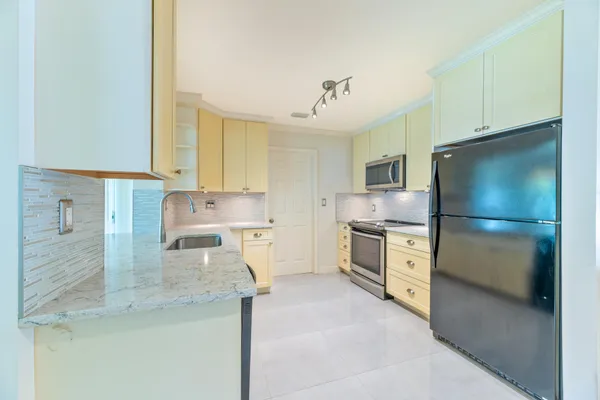 $259,000 | 4812 Northwest 49th Drive, Tamarac, FL 33319