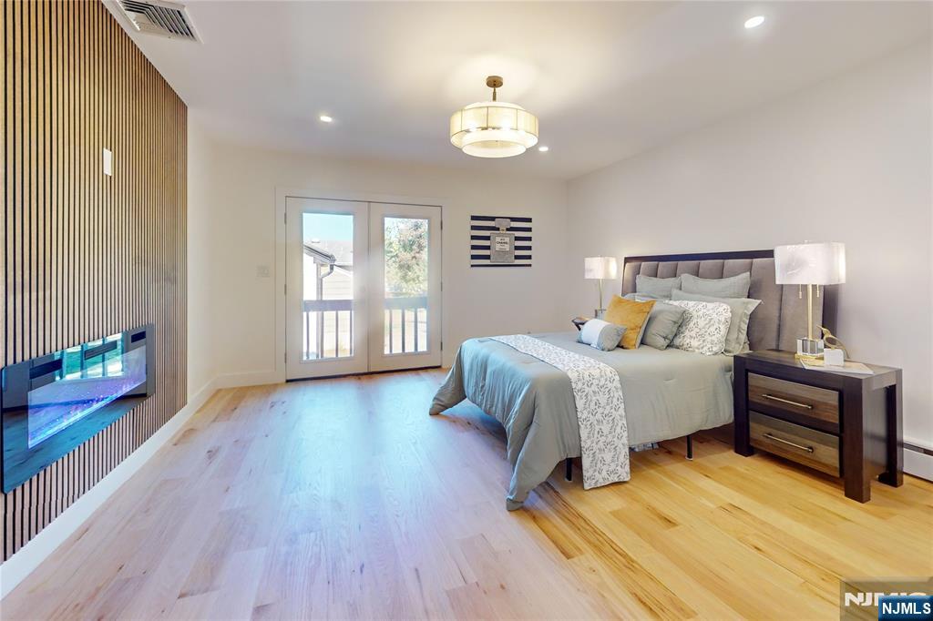 16 Columbine Road Paramus, NJ 07652 - Photo 19 of 44