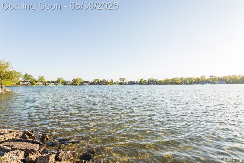 1946 Union Lake Road Commerce Township, MI 48382 - Photo 28 of 44