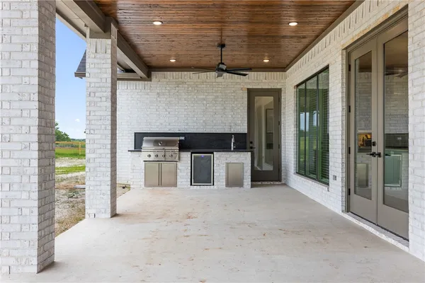 $1,050,000 | 5624 Mill Water Court, Bryan, TX 77808