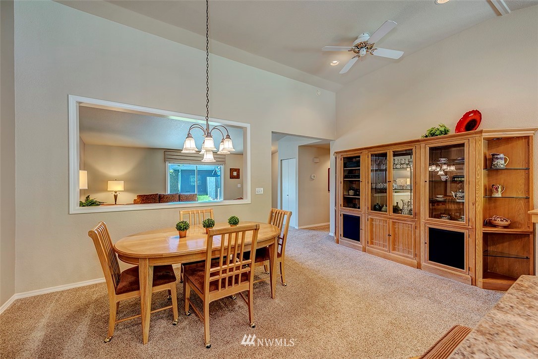 4925 150th Place Southwest Edmonds, WA 98026 - Photo 6 of 19 Gallery Image 6