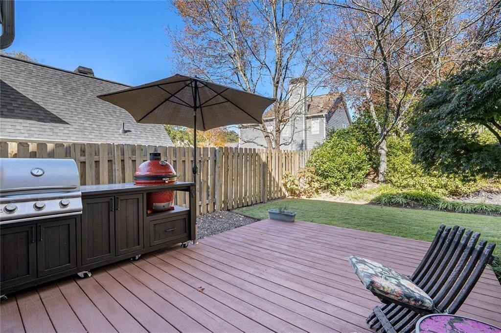 73 Whitlock Square Southwest Marietta, GA 30064 - Photo 25 of 35 a view of a backyard from a deck